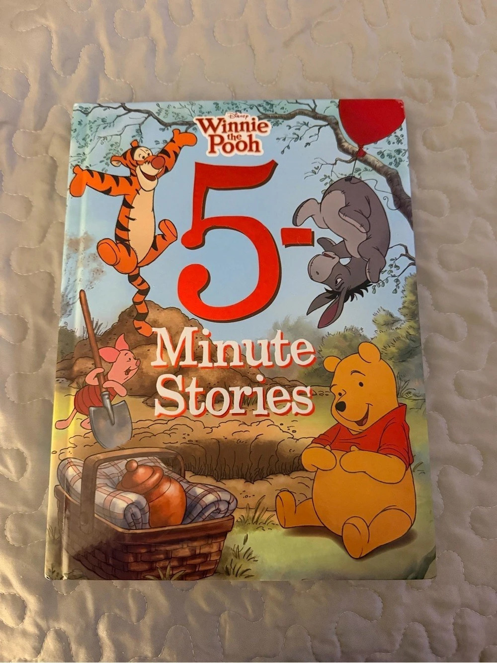 Disney Winnie the Pooh 5-Minute Stories Storybook